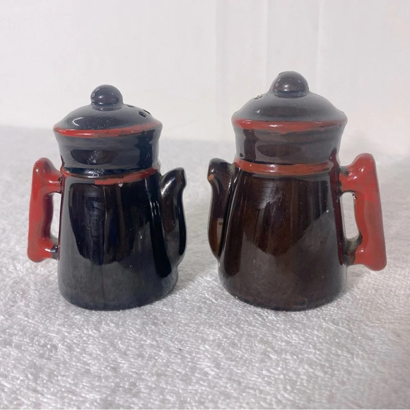 Vintage Brown Red Ceramic Mini Coffee Pot Salt & Pepper Shakers - Picture 3 of 7